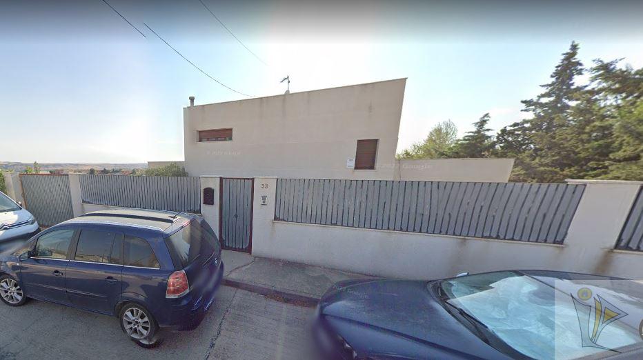 Venta de chalet en Colmenar de Oreja