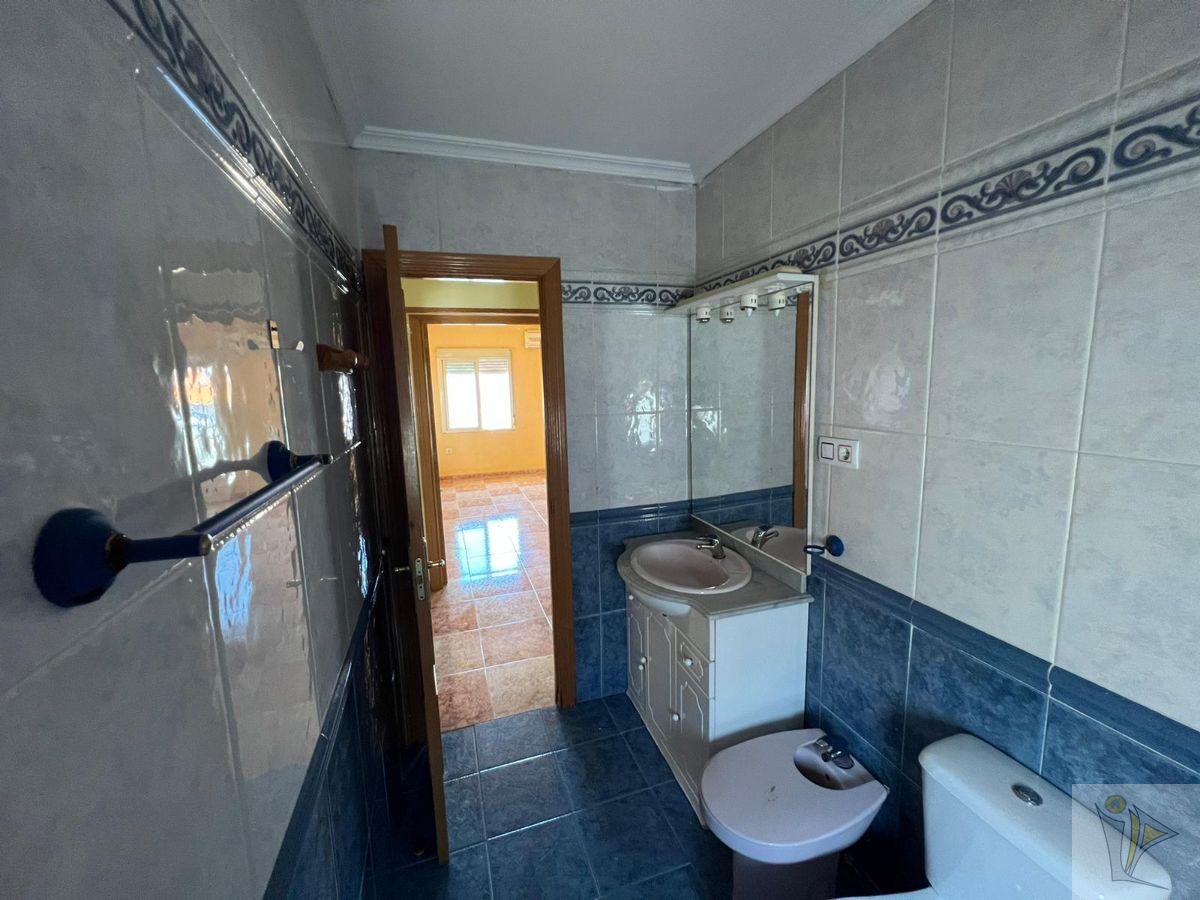 For sale of flat in Campo Real