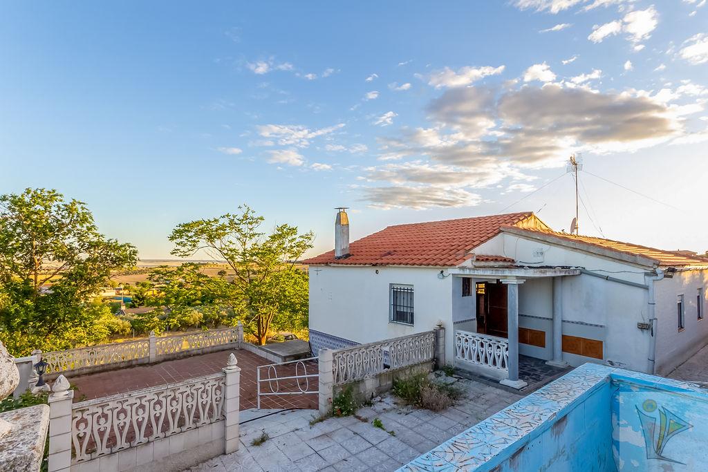 For sale of house in Villarejo de Salvanés