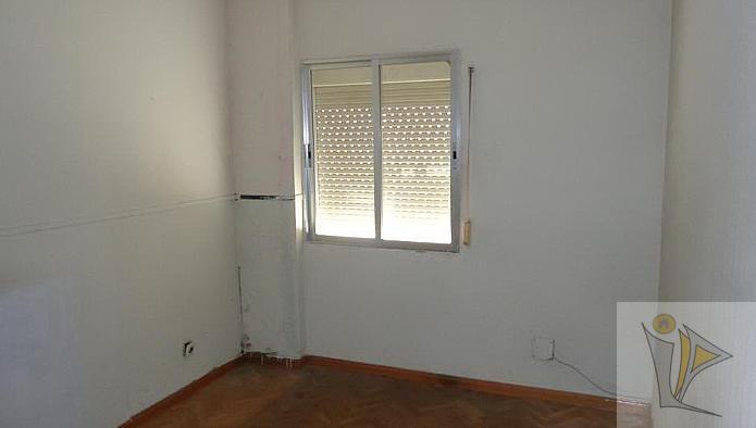 For sale of flat in Alcorcón
