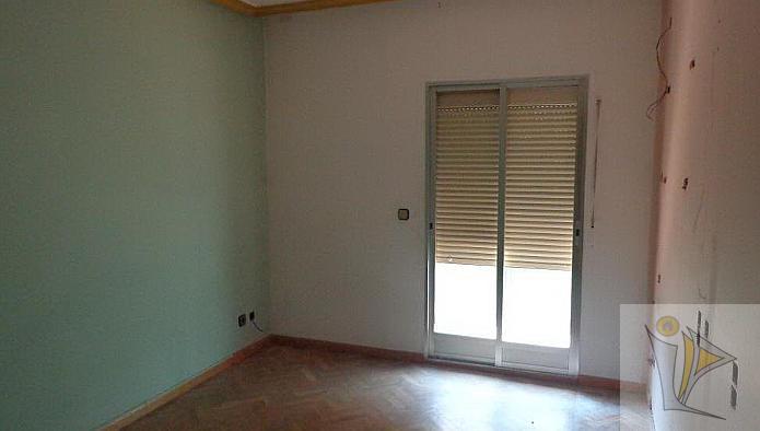 For sale of flat in Alcorcón