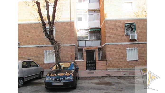 For sale of flat in Alcalá de Henares