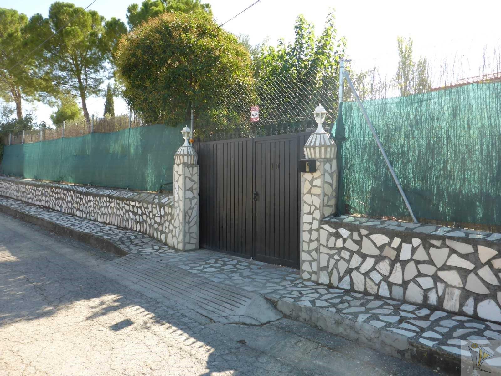For sale of chalet in Colmenar de Oreja