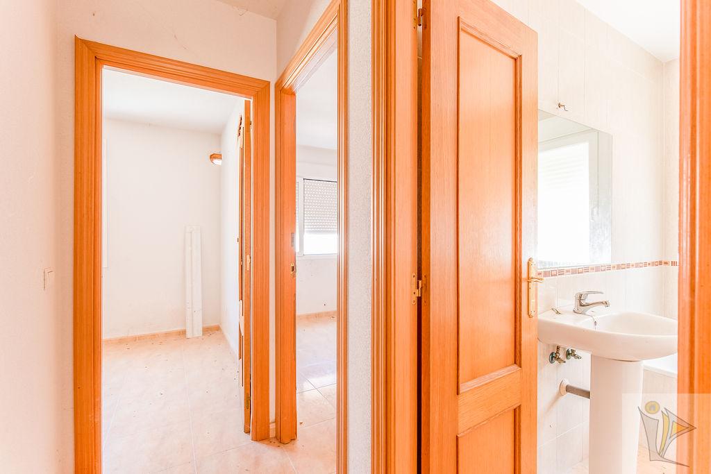 For sale of chalet in Ontígola