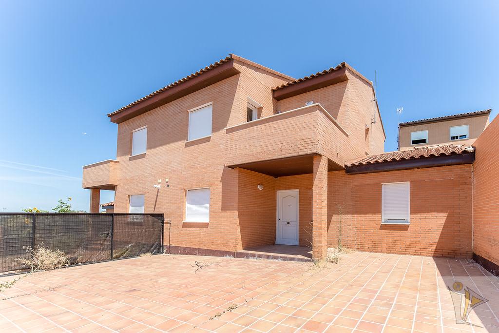 Chalet en venta en centro, Ontigola