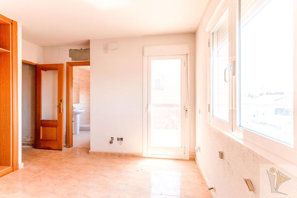 For sale of chalet in Ontígola