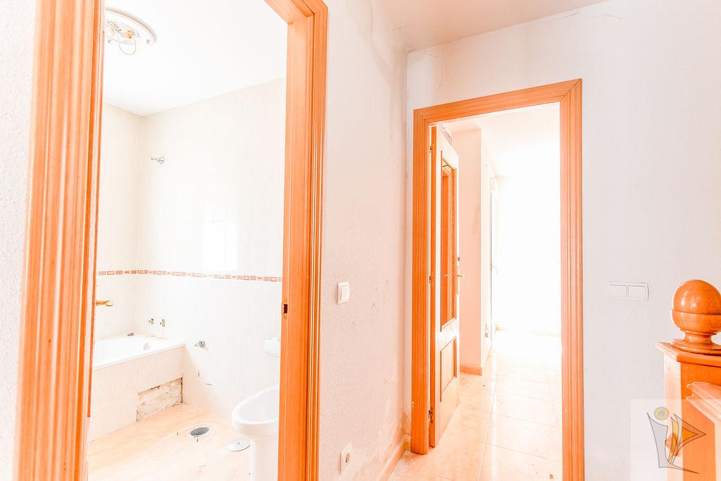 For sale of chalet in Ontígola