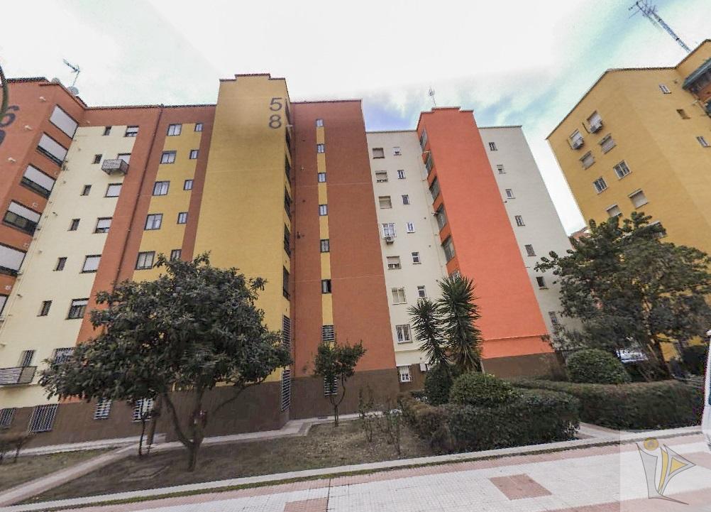 For sale of flat in Madrid
