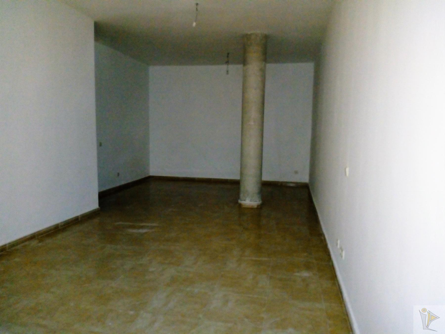 For sale of flat in Los Santos de la Humosa