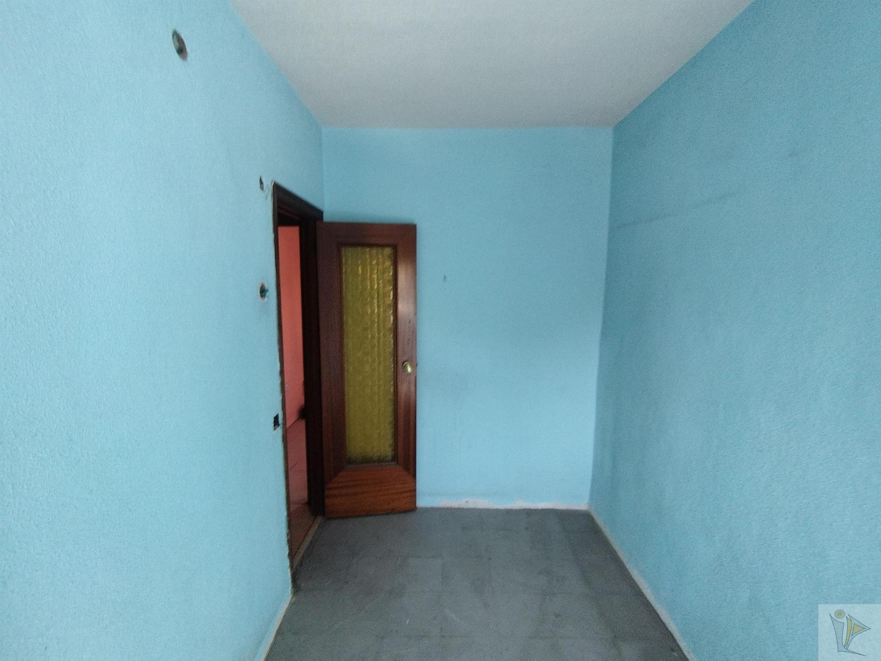For sale of flat in Madrid