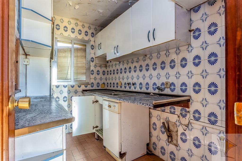 For sale of flat in Madrid