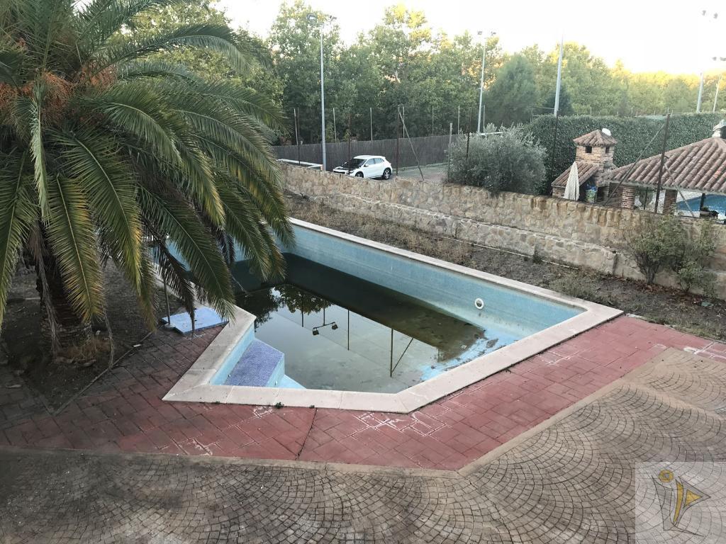For sale of chalet in Villaviciosa de Odón
