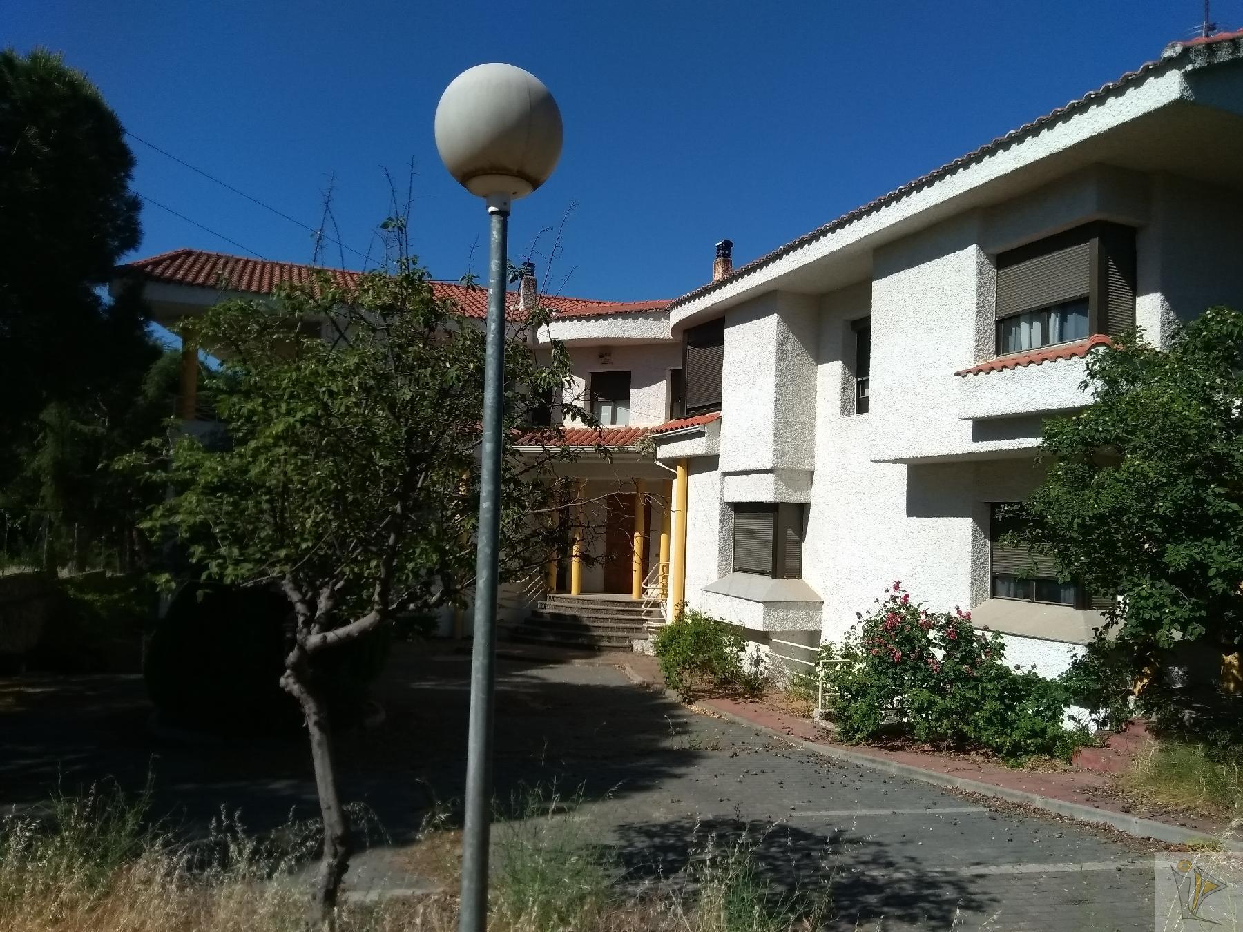 For sale of chalet in Villaviciosa de Odón