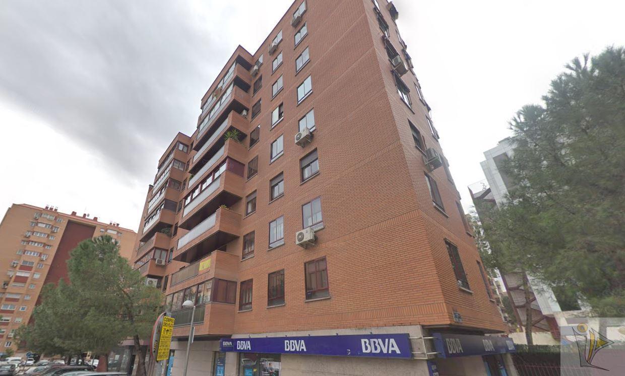 For sale of flat in Madrid