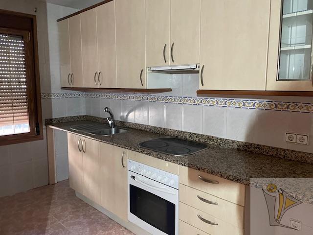 For sale of house in San Martín de Valdeiglesias