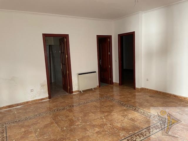 For sale of house in San Martín de Valdeiglesias
