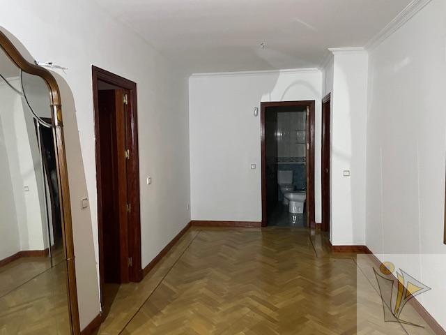 For sale of house in San Martín de Valdeiglesias