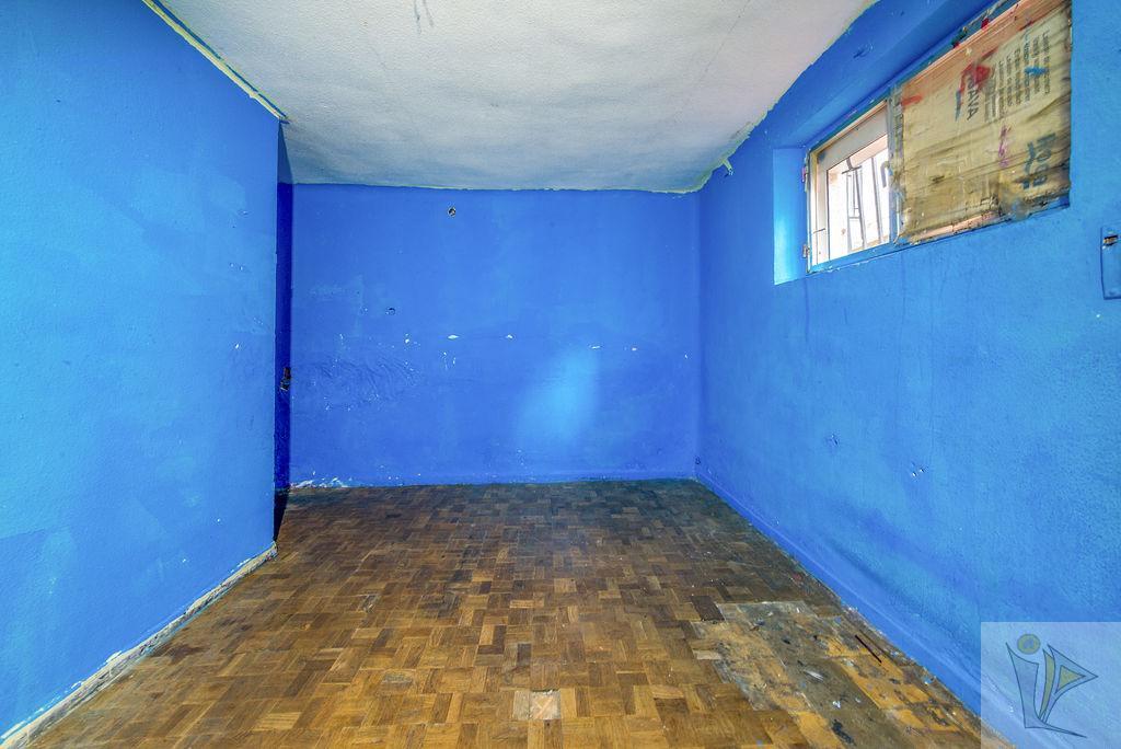 For sale of flat in Madrid