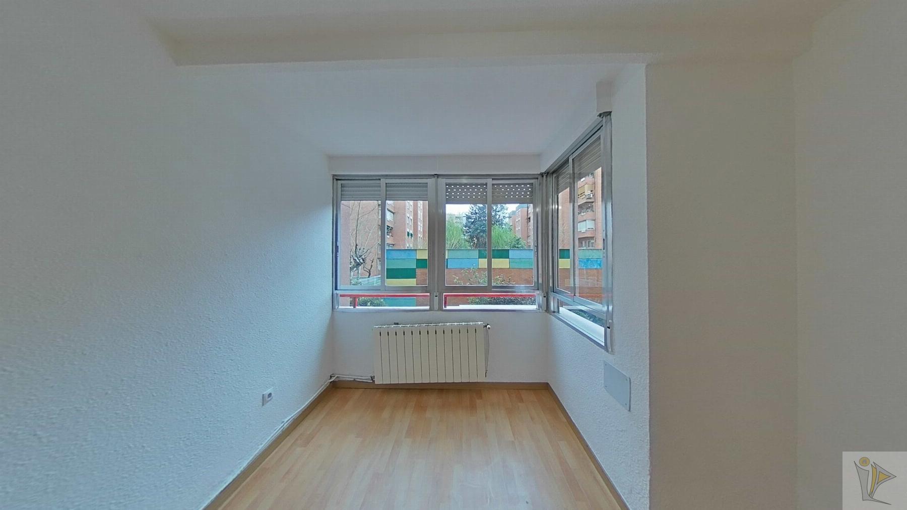 For sale of flat in Leganés