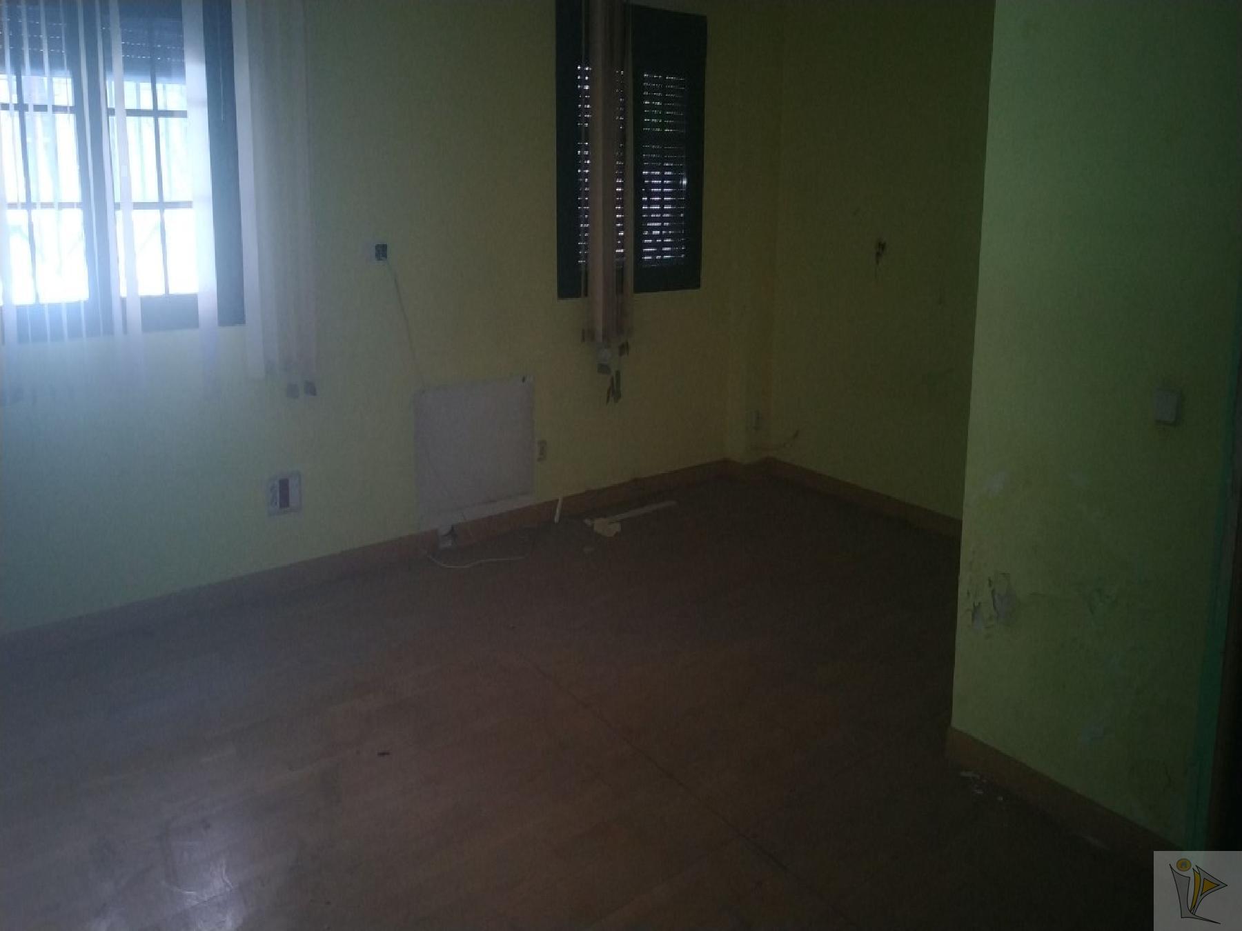 For sale of flat in Miraflores de la Sierra