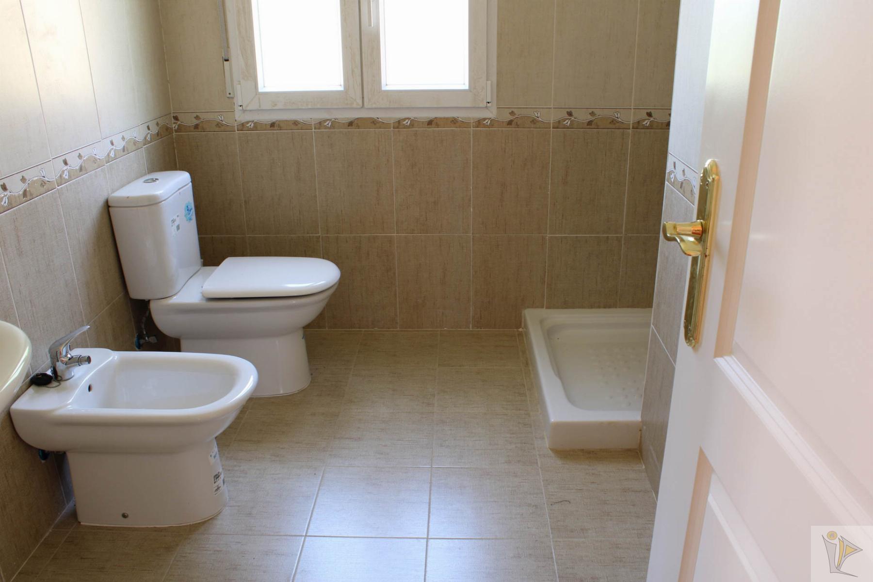 For sale of chalet in Escalona