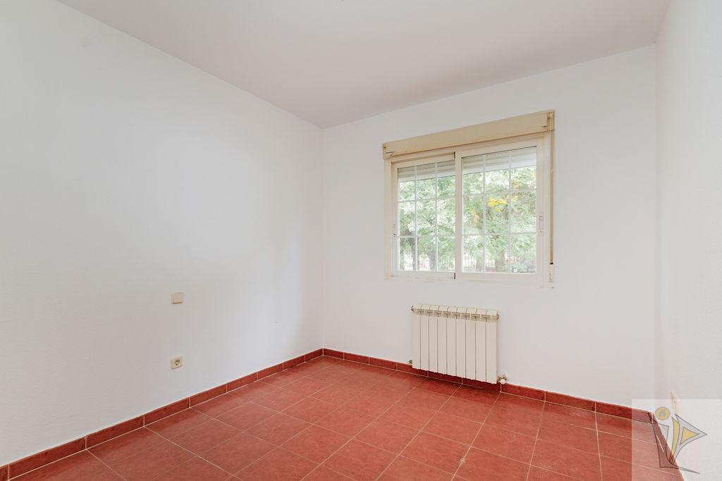 For sale of chalet in El Boalo