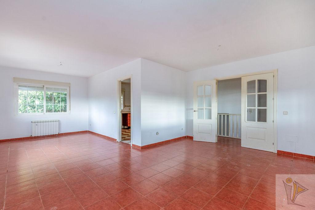 For sale of chalet in El Boalo