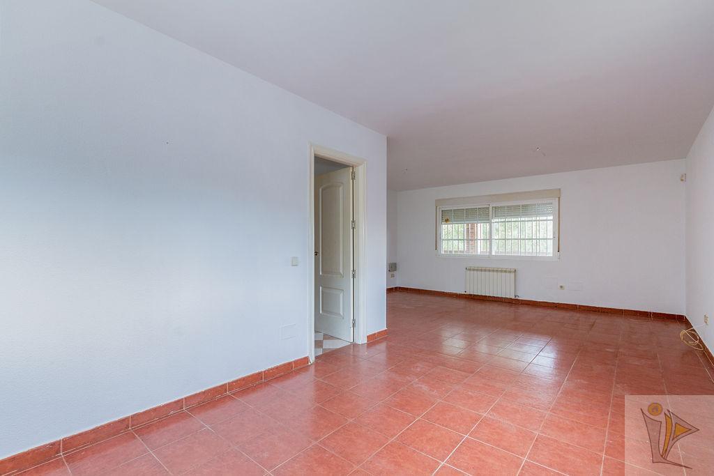 For sale of chalet in El Boalo