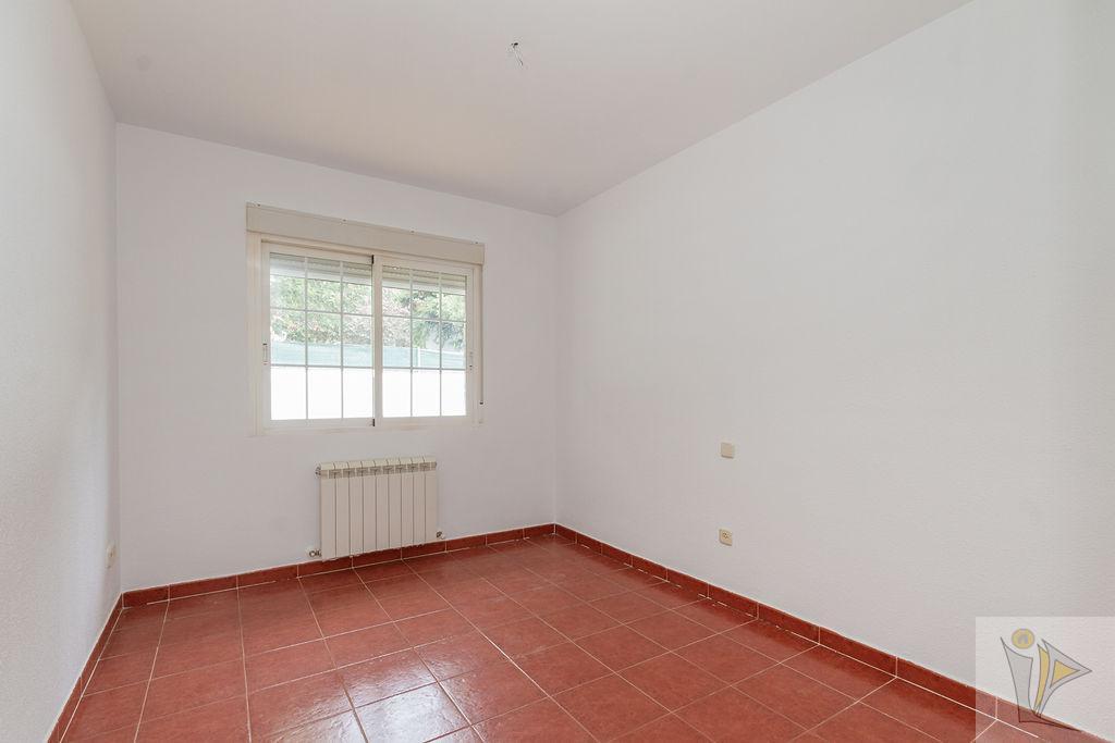 For sale of chalet in El Boalo
