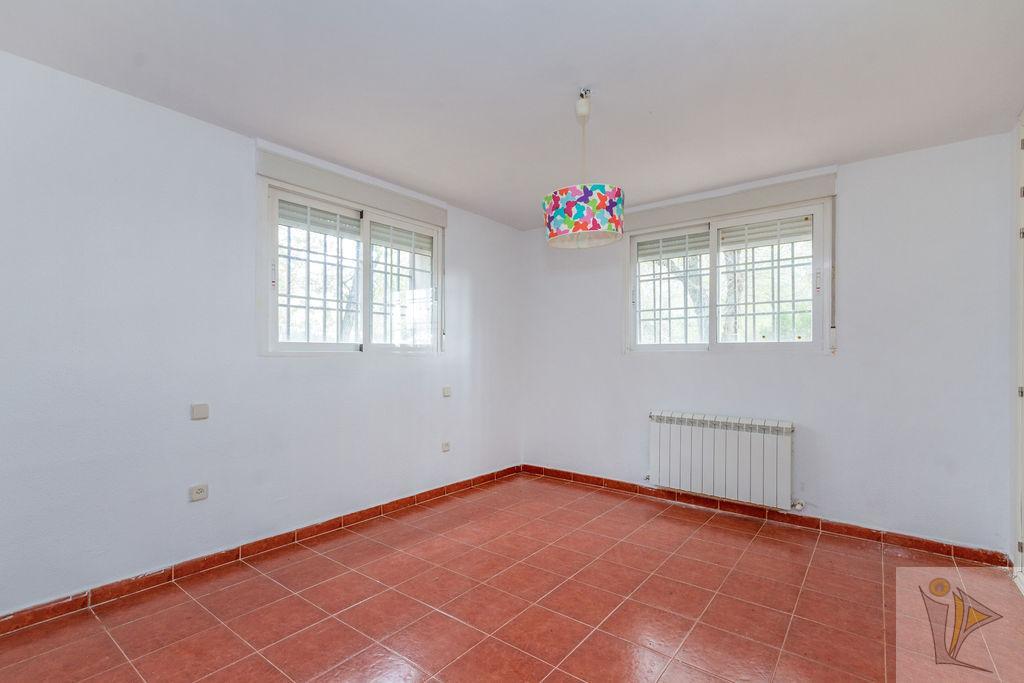 For sale of chalet in El Boalo