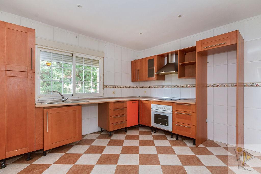 For sale of chalet in El Boalo
