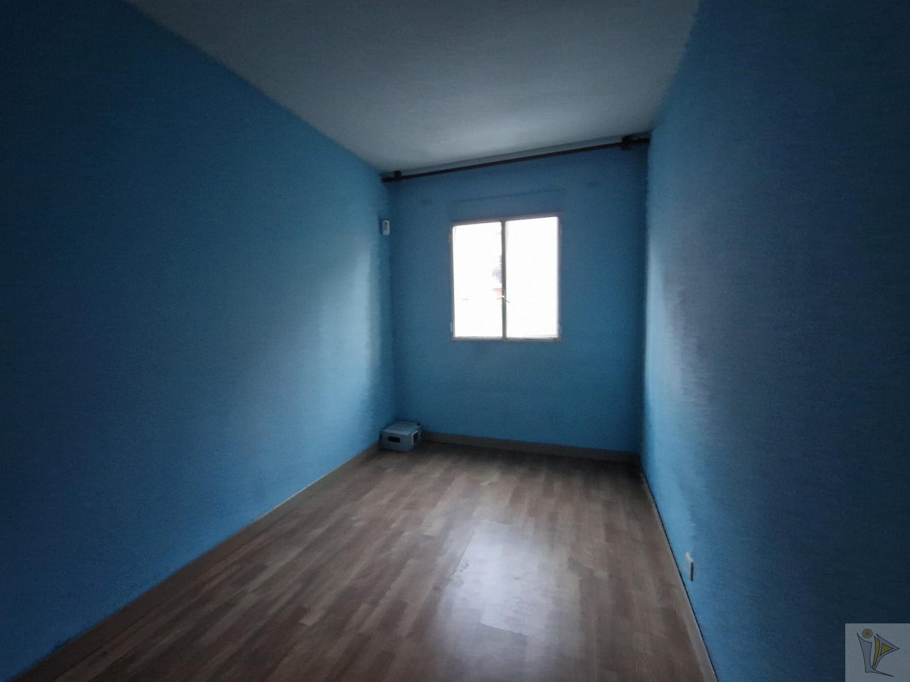 For sale of flat in Madrid