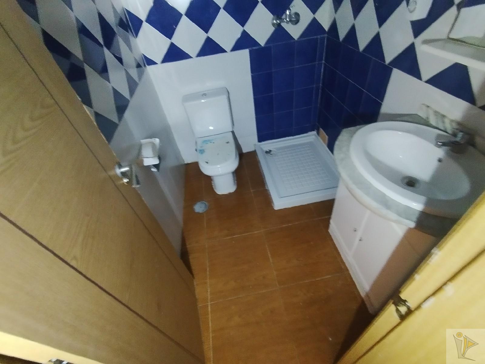 For sale of flat in Madrid
