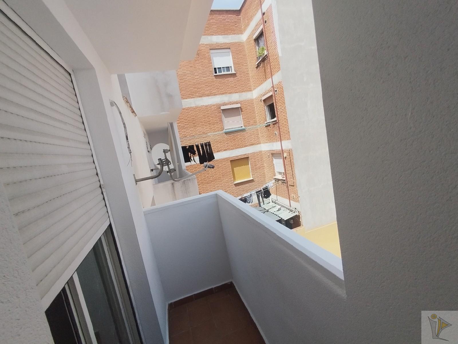 For sale of flat in Madrid