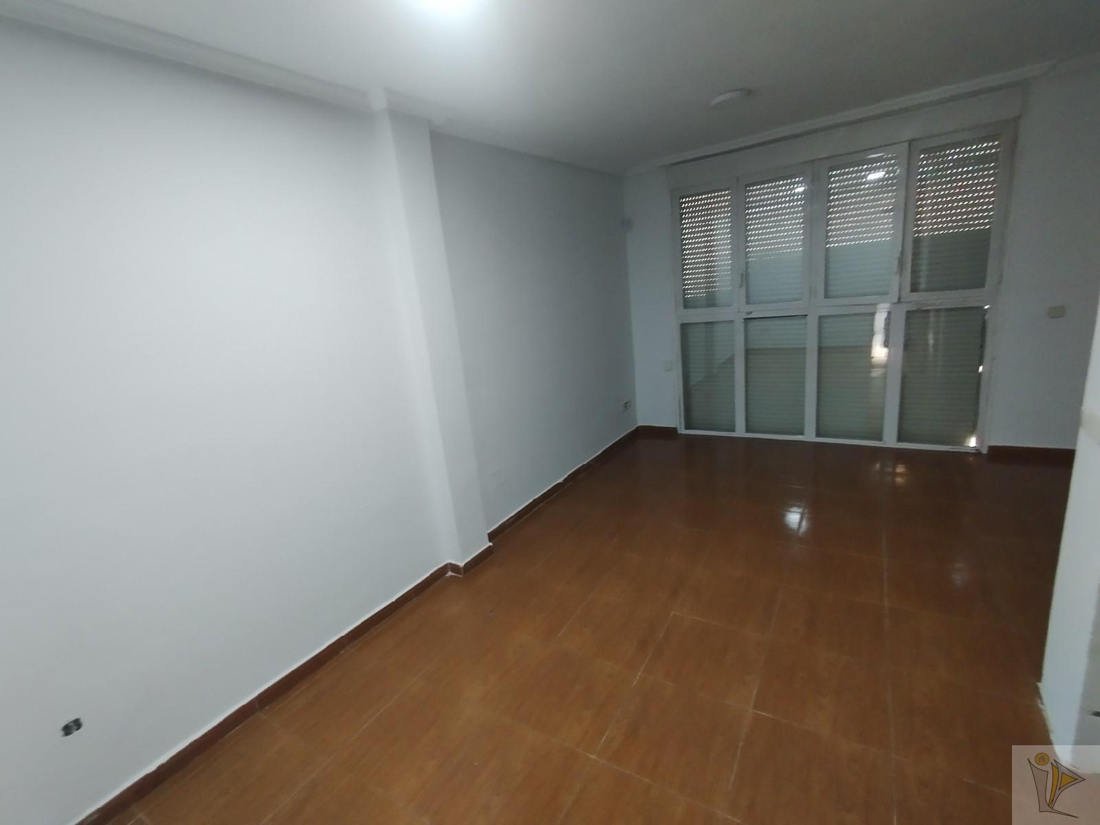 For sale of flat in Madrid
