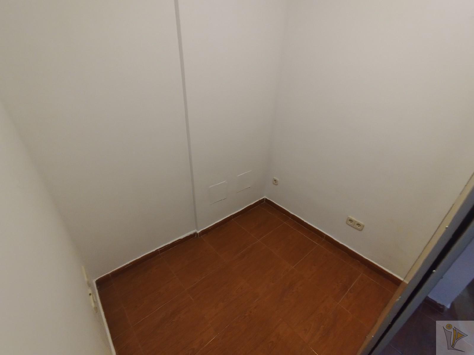For sale of flat in Madrid