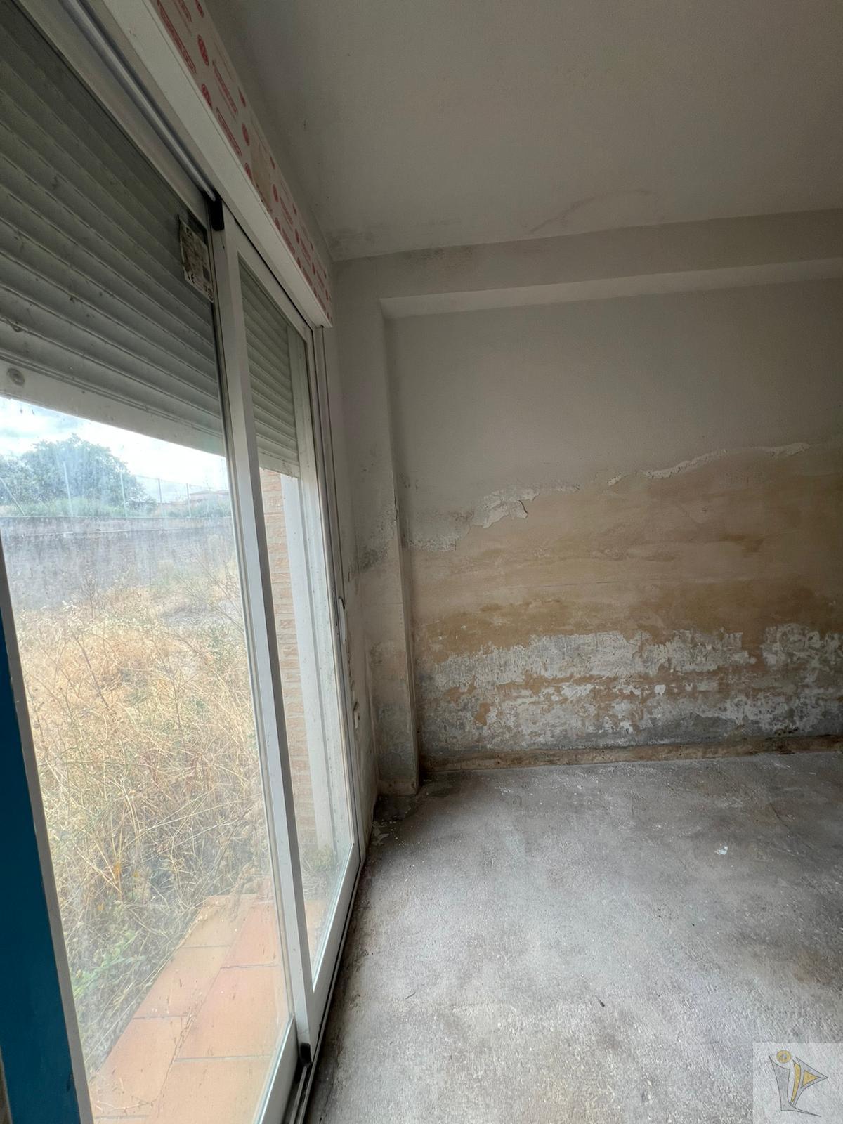 Venta de piso en Cenicientos