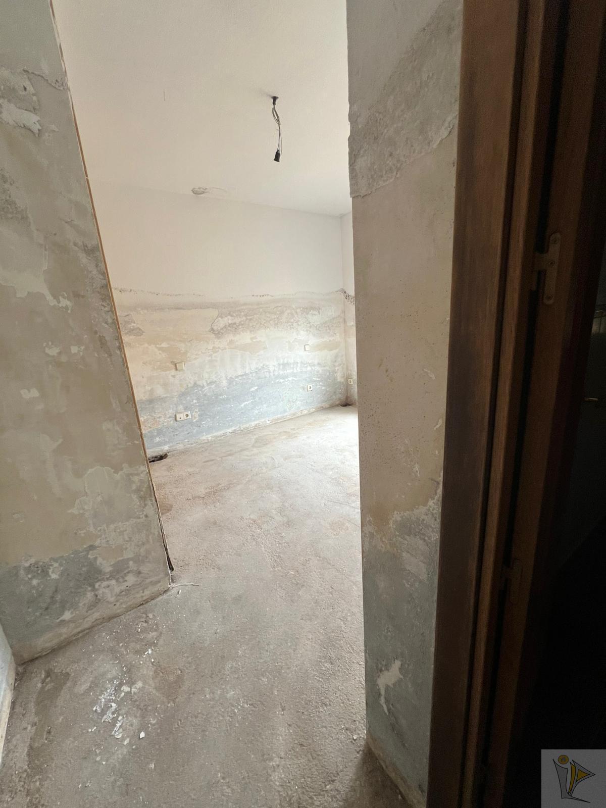 Venta de piso en Cenicientos