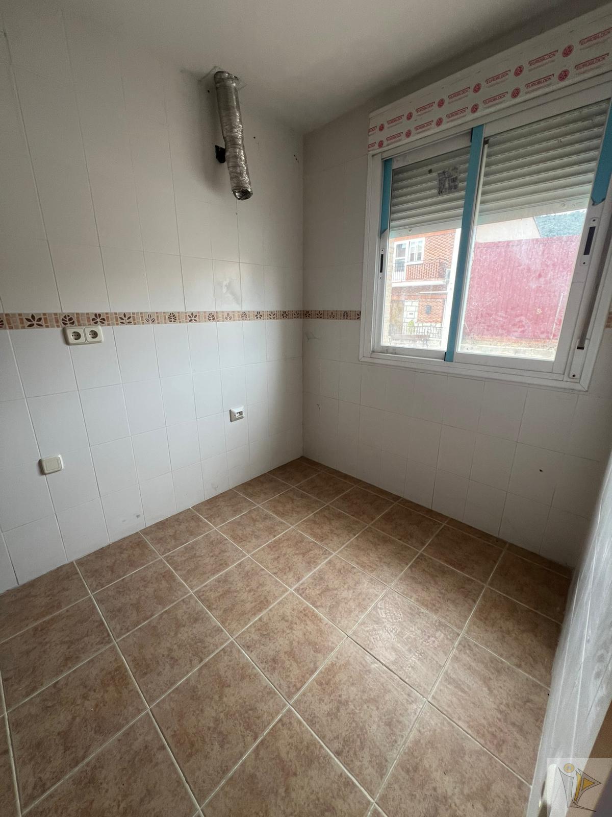 Venta de piso en Cenicientos