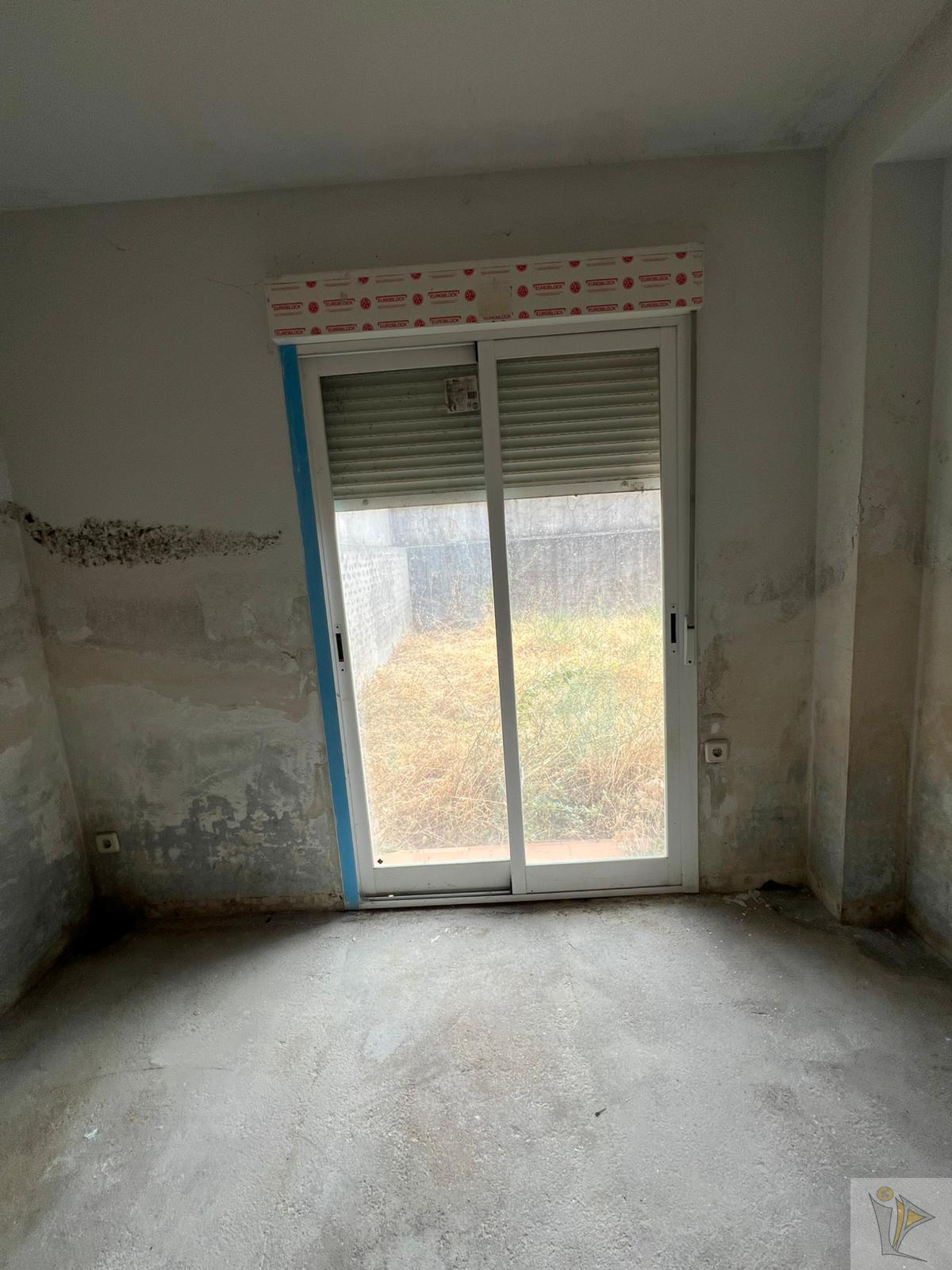 Venta de piso en Cenicientos