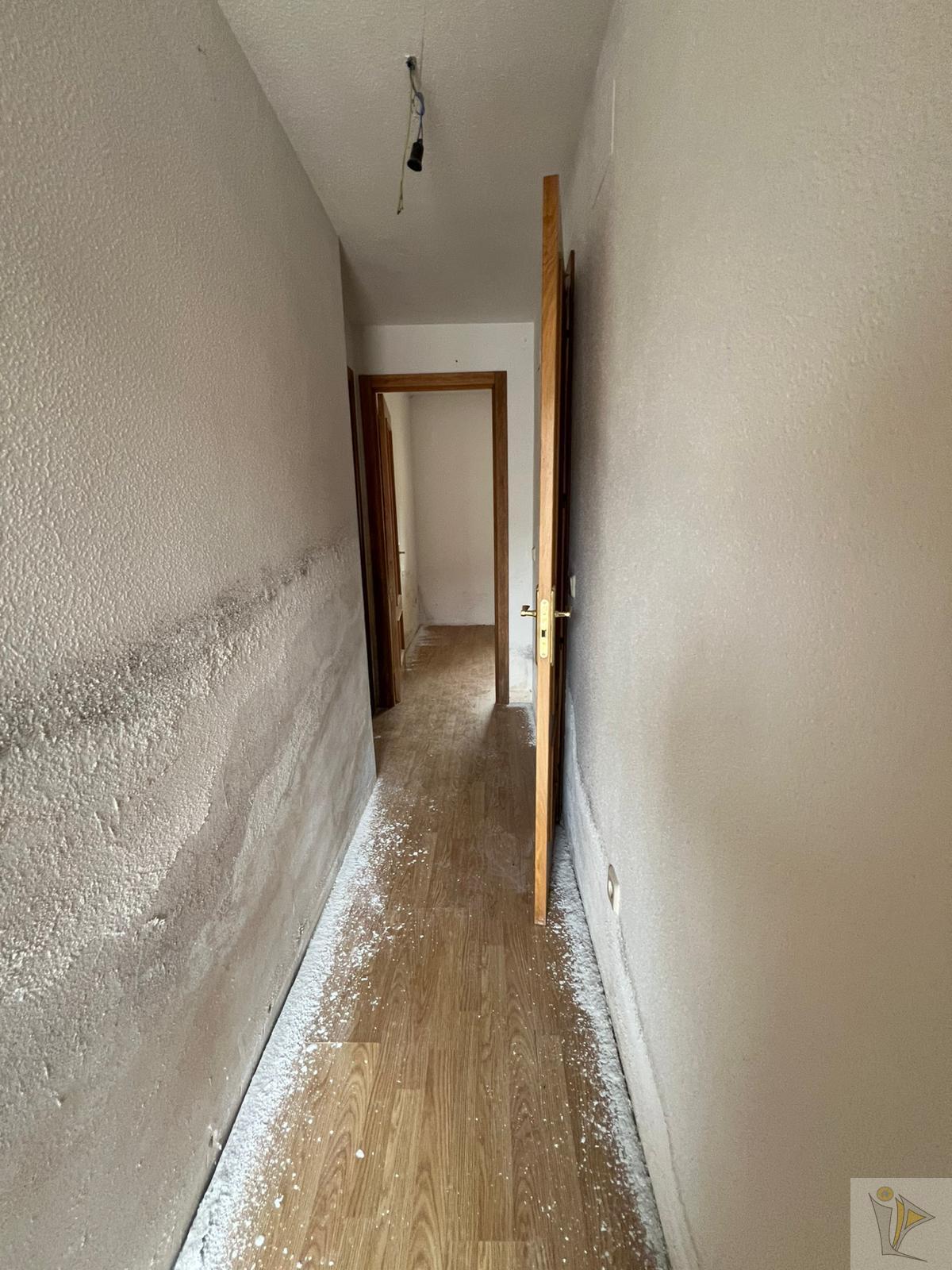 Venta de piso en Cenicientos
