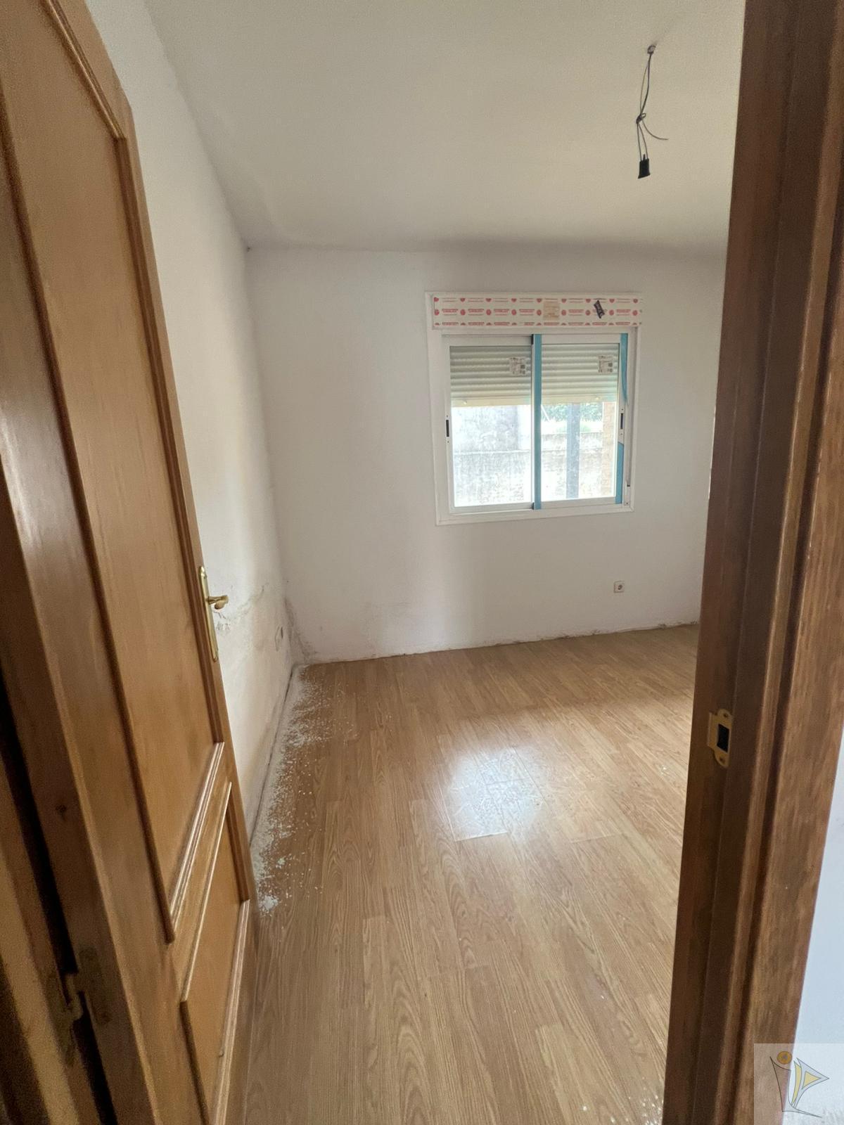 Venta de piso en Cenicientos
