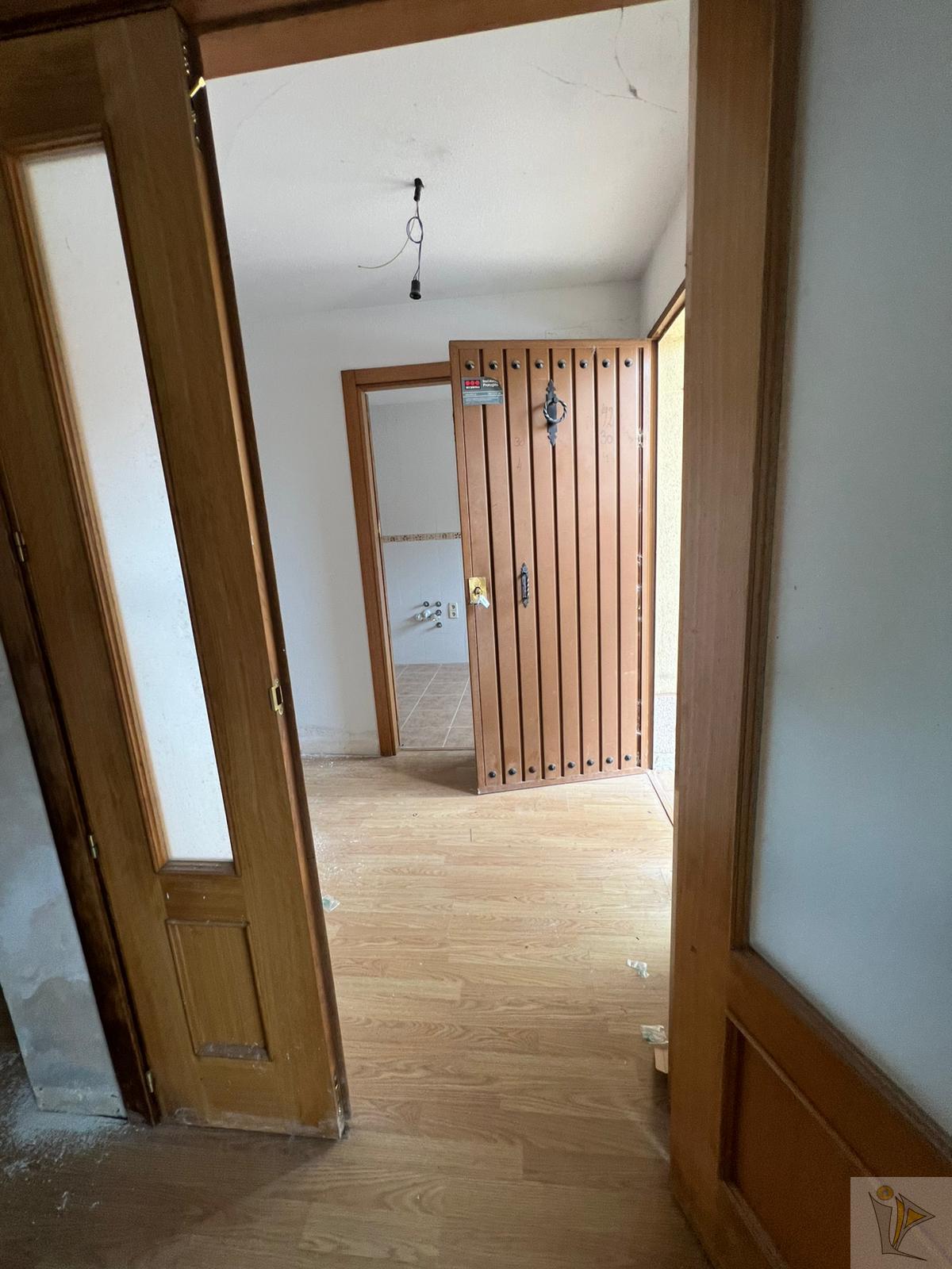 Venta de piso en Cenicientos