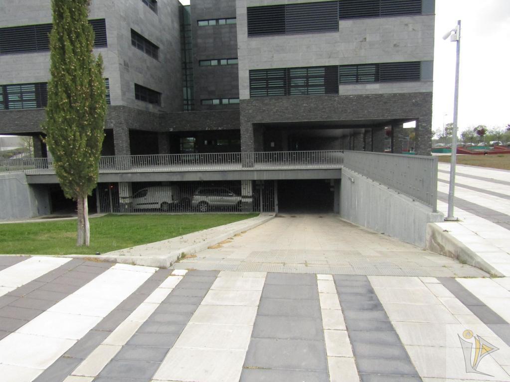 For sale of garage in Getafe