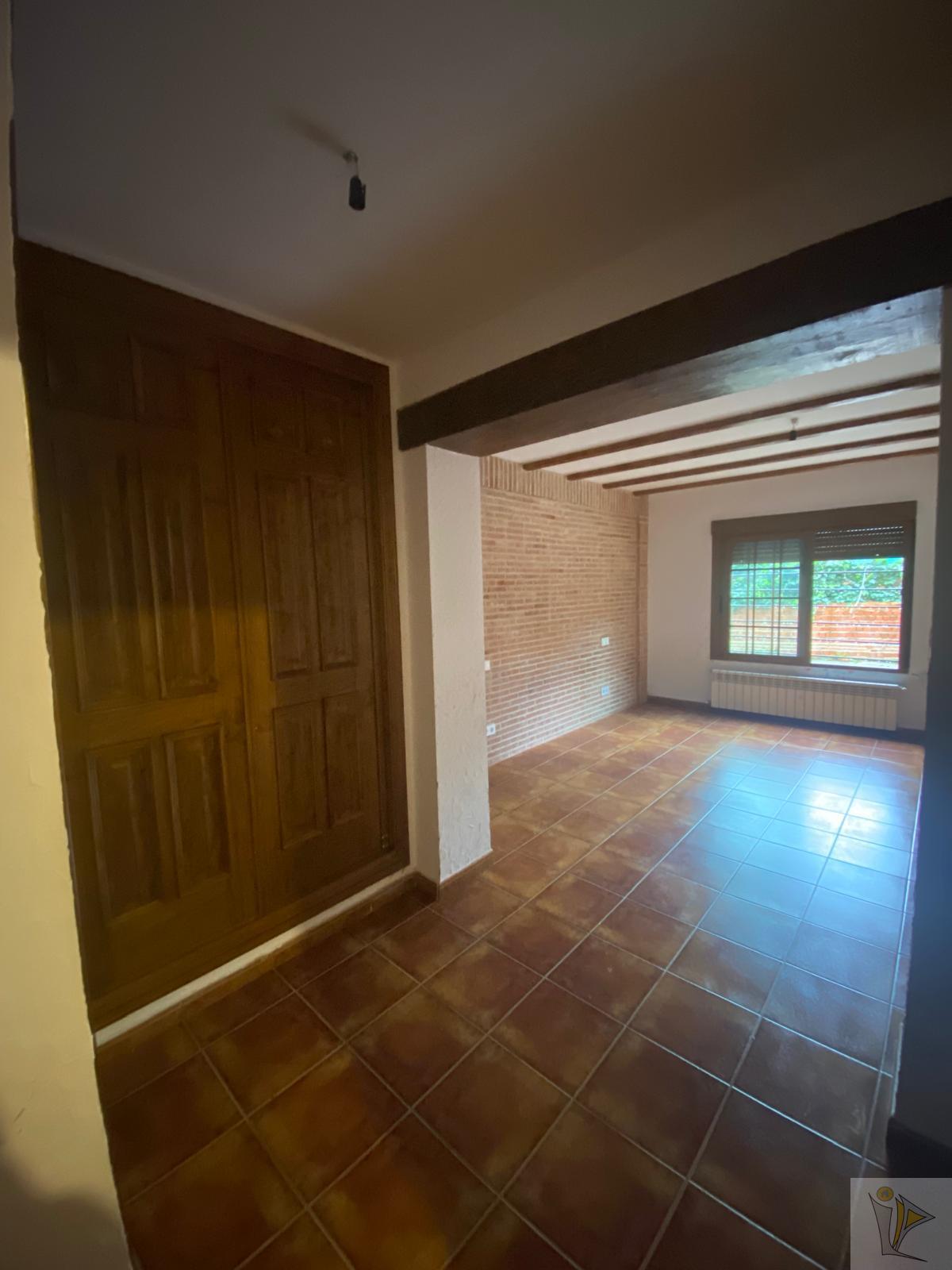 Venta de chalet en Villa del Prado