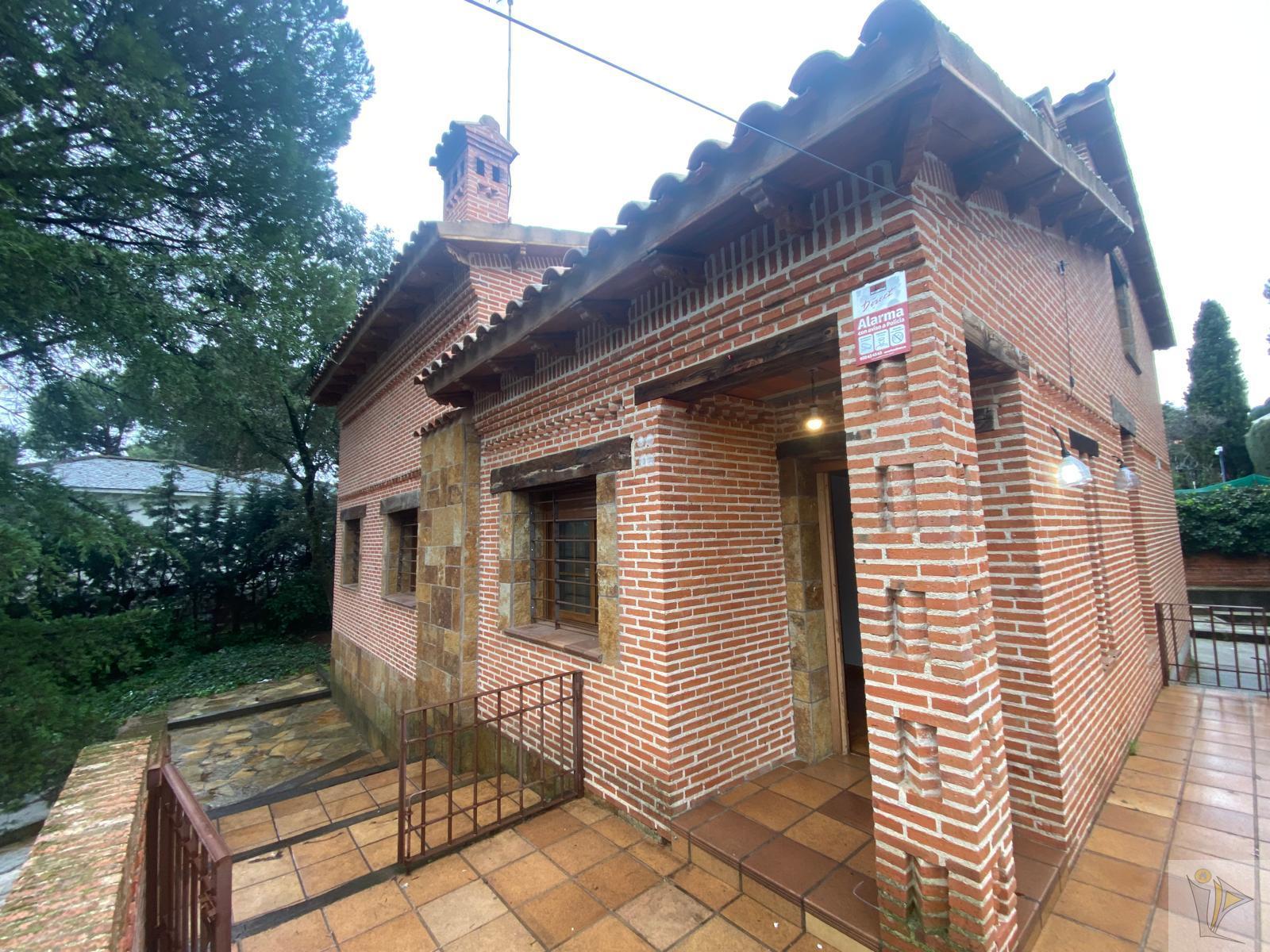 For sale of chalet in Villa del Prado