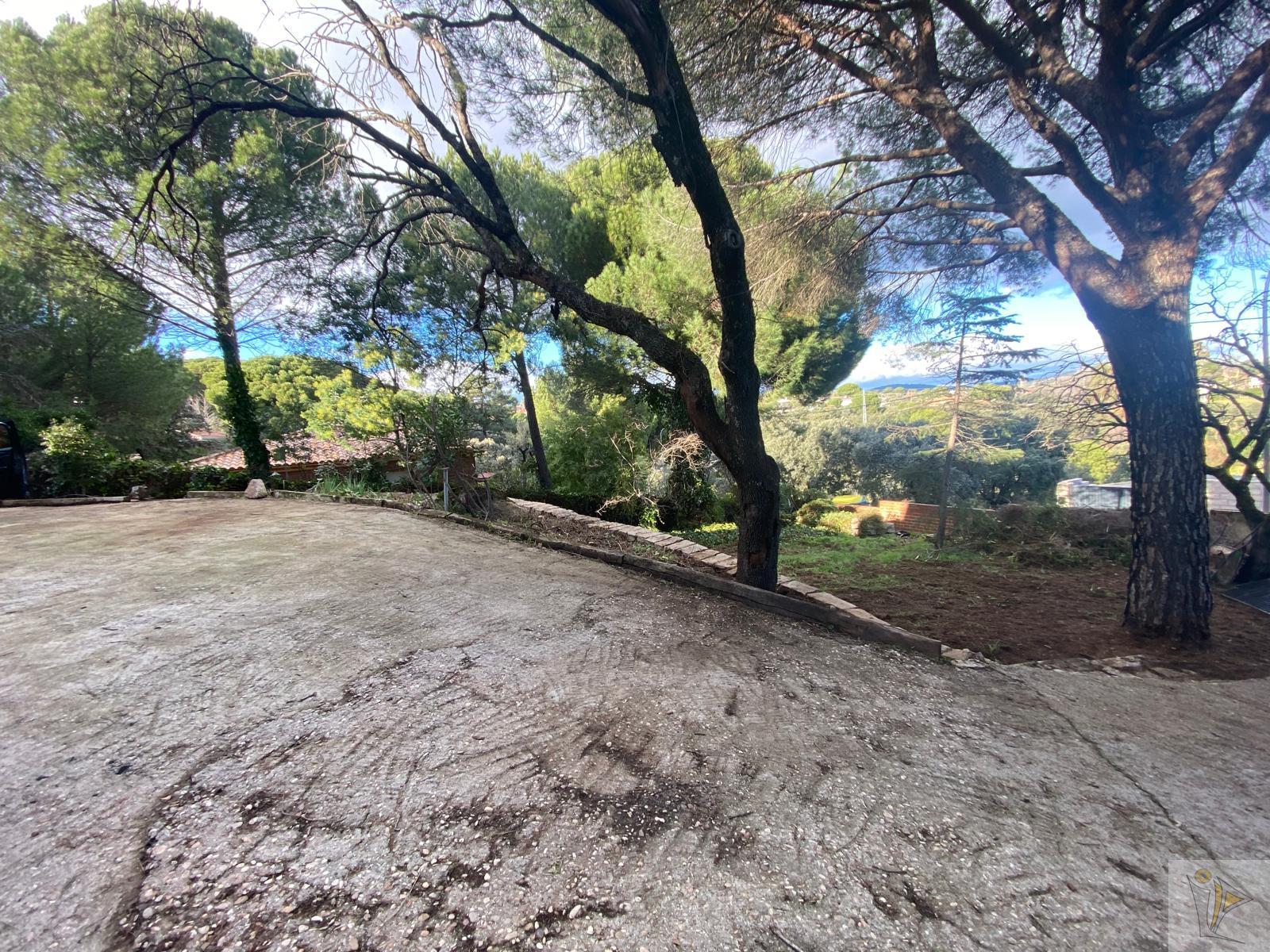 Venta de chalet en Villa del Prado