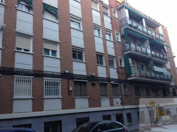 For sale of flat in Madrid