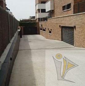 For sale of garage in Las Rozas