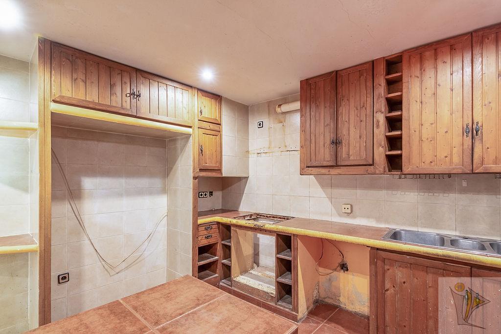 For sale of house in Colmenar de Oreja